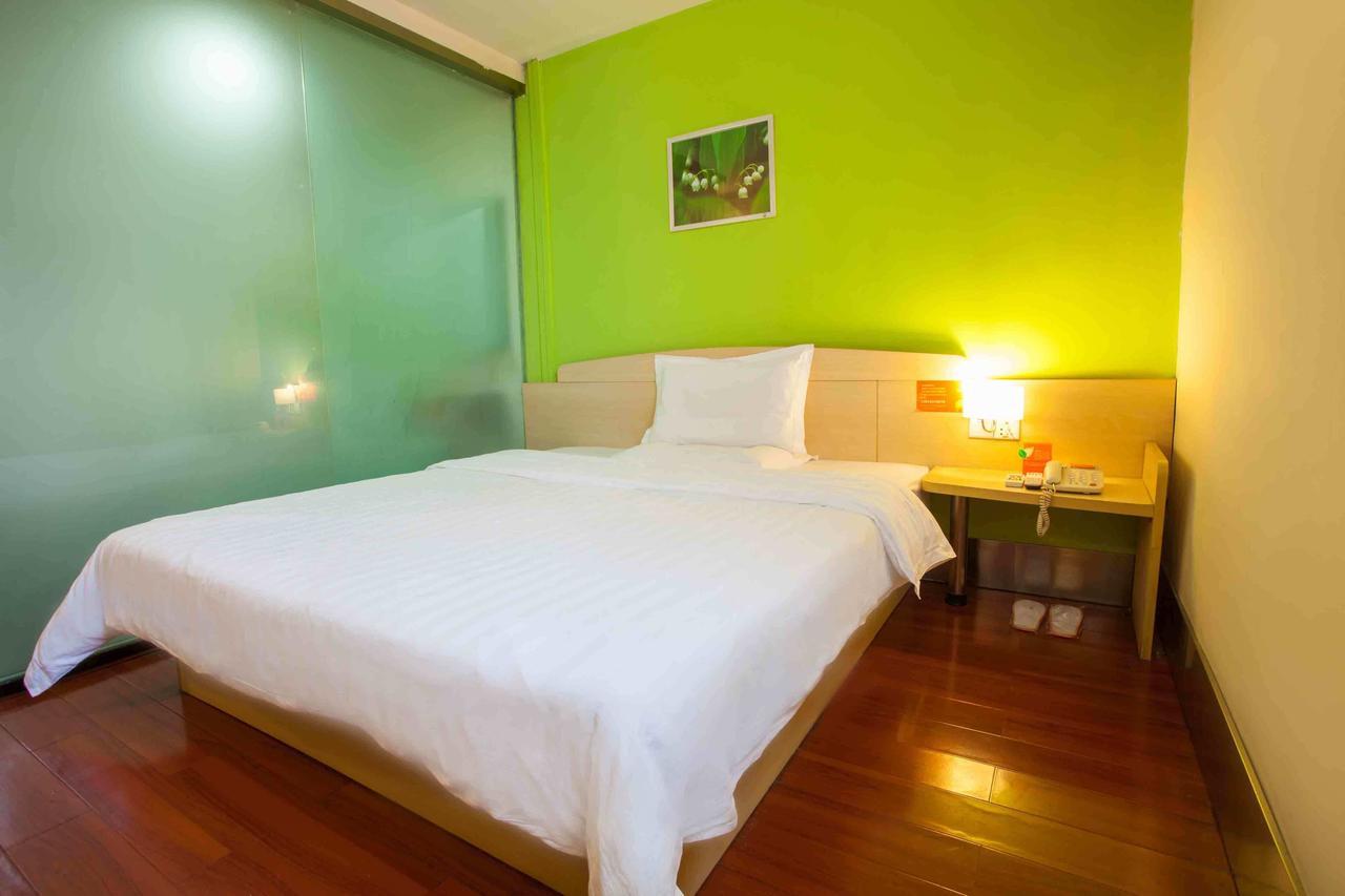 7Days Inn Zhongshan San Xiang Market 中山市 部屋 写真
