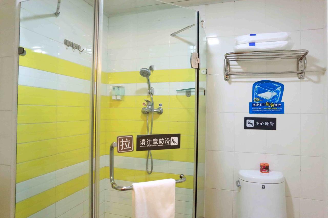 7Days Inn Zhongshan San Xiang Market 中山市 部屋 写真